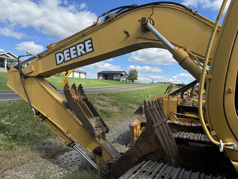 2000 John Deere 160LC excavator at Baker & Sons Equipment in Ohio