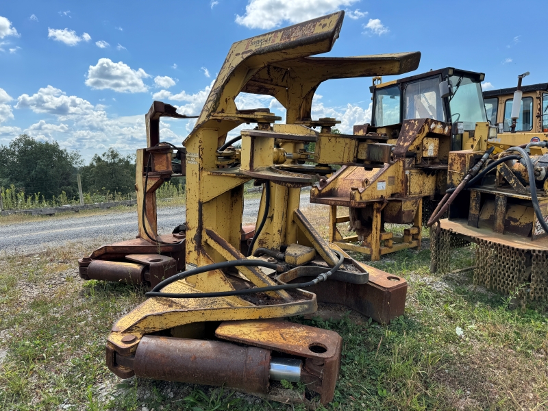Used Hydro Ax 20FB shear head in stock at Baker & Sons Equipment in Ohio
