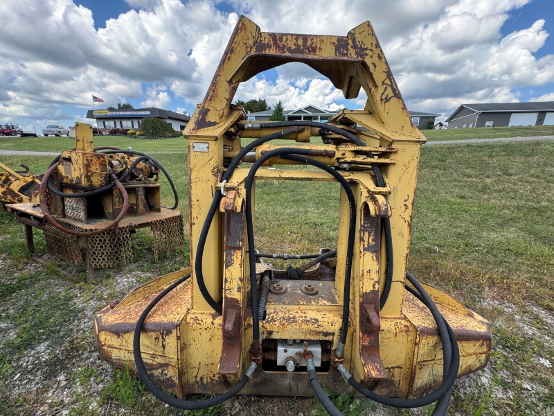 Used Hydro Ax 20FB shear head in stock at Baker & Sons Equipment in Ohio