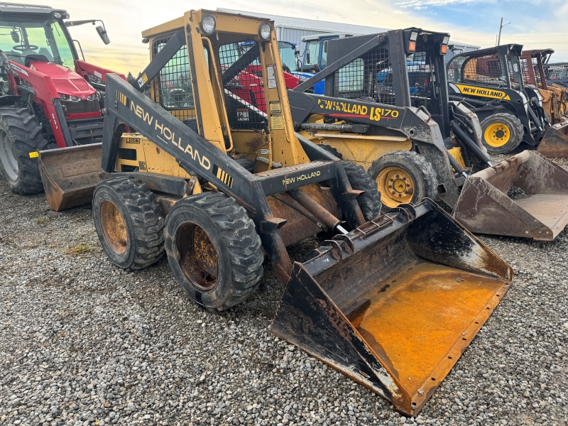 1992 New Holland L553 skidsteer for sale at Baker & Sons Equipment in Ohio