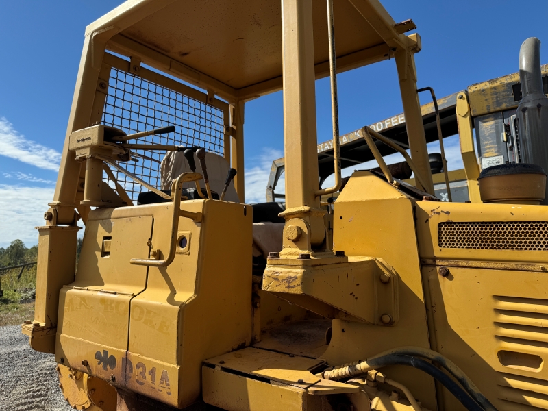Used Komatsu D31A-16 dozer for sale at Baker and Sons Equipment in Ohio