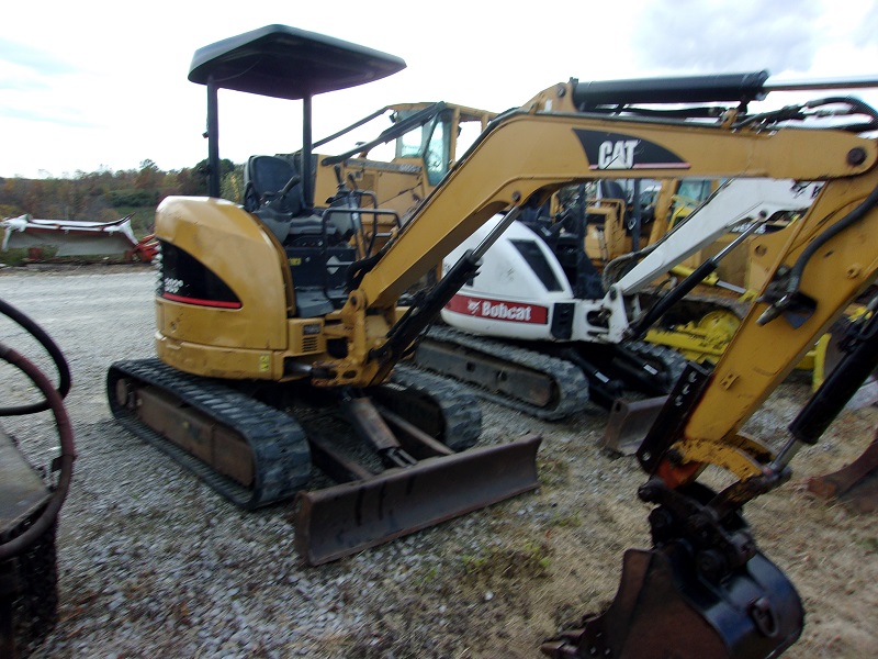 2002 cat 303cr mini excavator at baker & sons equipment in ohio