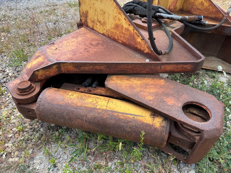 Used Barko shear head in stock at Baker & Sons Equipment in Ohio