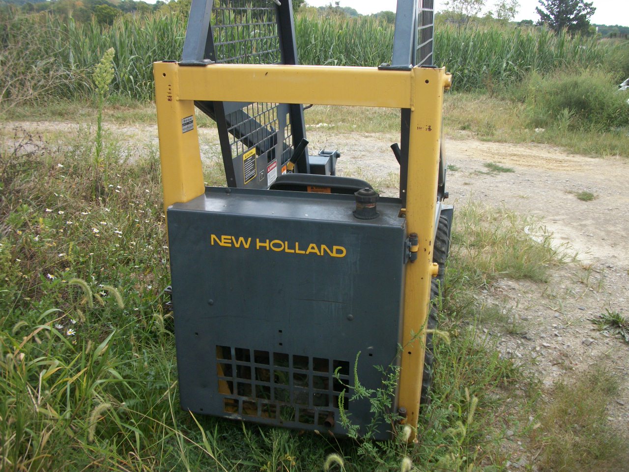 2002 new holland ls120 skidsteer at baker and sons equipment in ohio