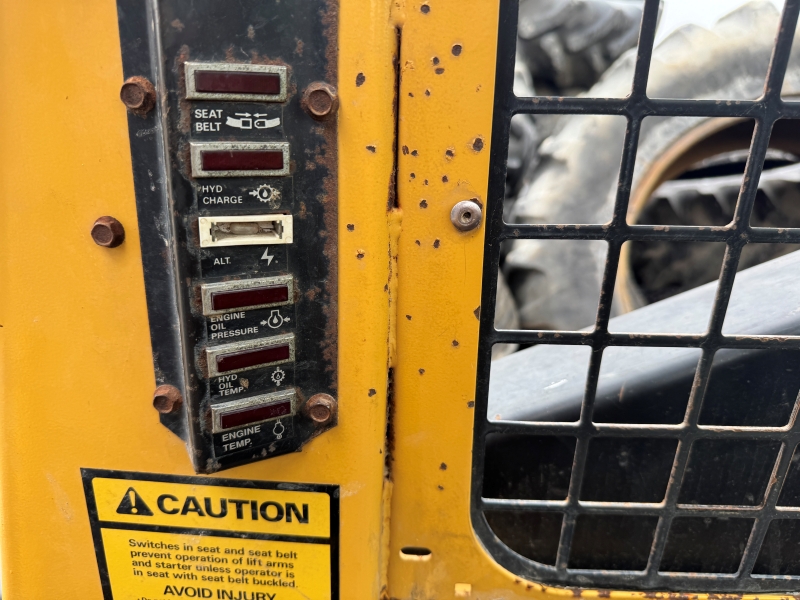 1992 New Holland L553 skidsteer for sale at Baker & Sons Equipment in Ohio